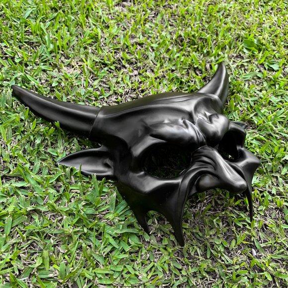 Black Devil Demon Horns Halloween Party Masquerade Full Face Cosplay Mask - Picture 3 of 4